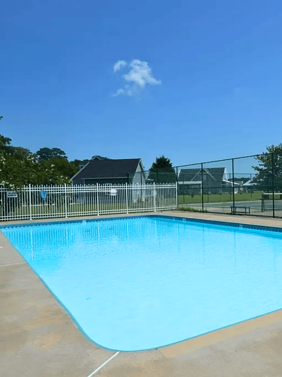 Community pool